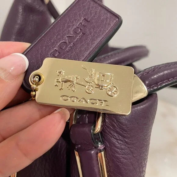 VGUC Coach Madison Phoebe Plum Leather Triple Compartment Shoulder Bag - Picture 11 of 15